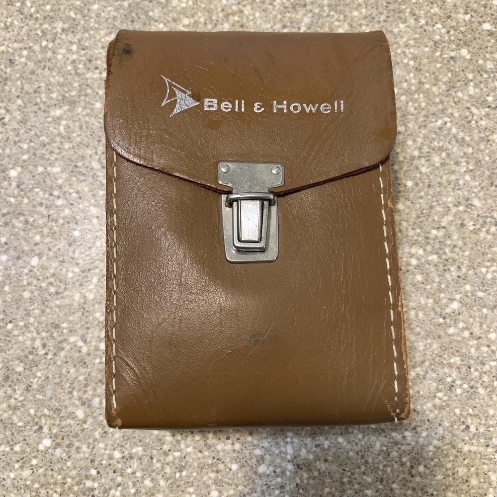 Vintage Bell & Howell 323 8mm Movie Camera Gray Non Reflex USA‎ W/ Case Tested